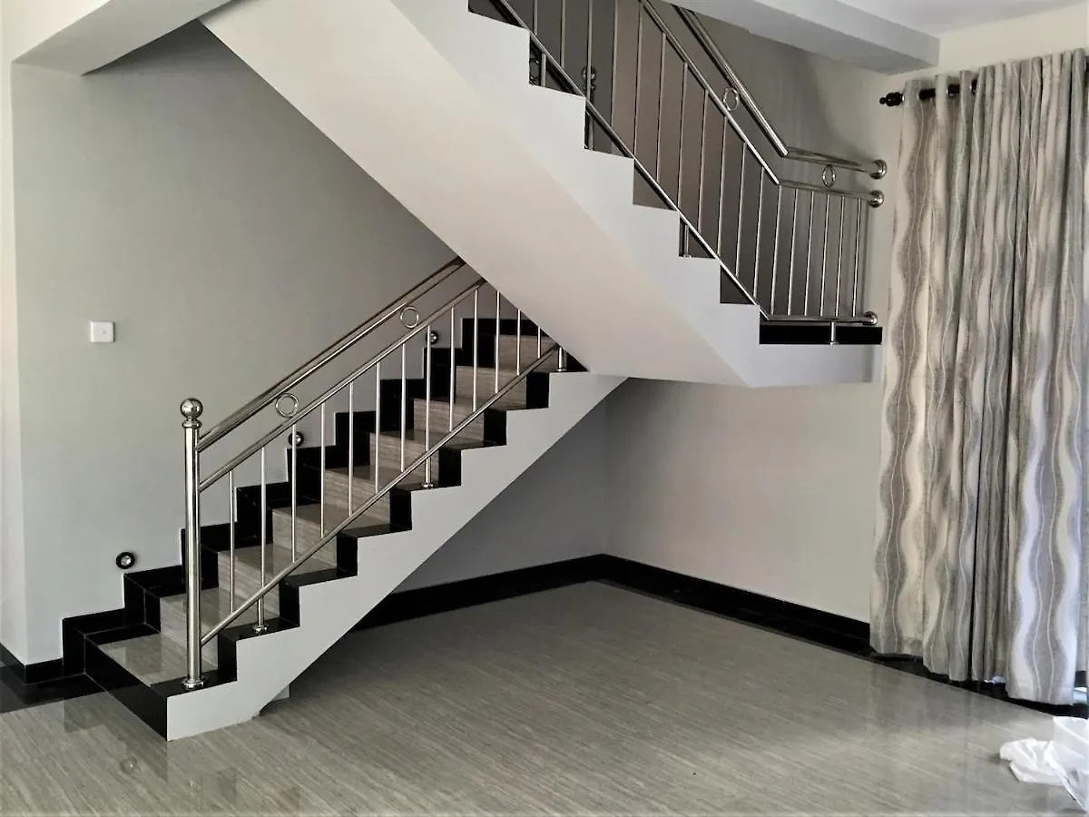 Superior Villa Near Colombo Airport Katunayake